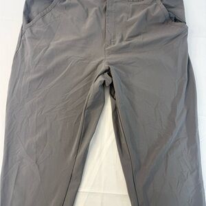 Columbia Men's Gray Chinos